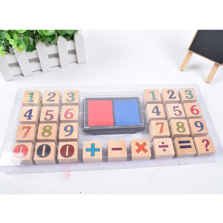 The manufacturer supplies wooden children's learning stamps with 26 English letters and numbers as teaching materials for teachers Application Scenario