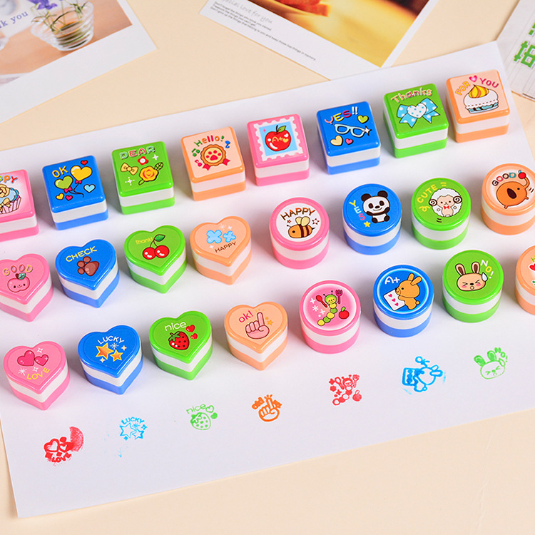Handmade diary seal, color English teacher evaluation medal, children's finger seal, heart-shaped seal