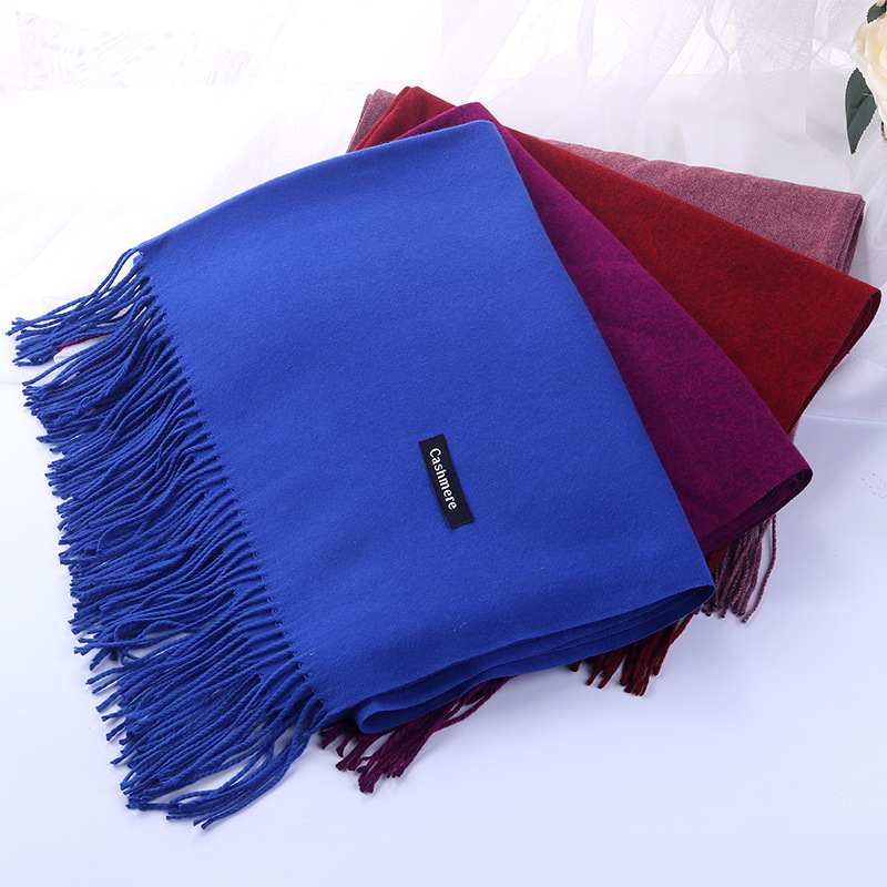 The new solid-color faux cashmere scarf for autumn and winter, with a big red LOGO and thickened warm shawl, is in stock and available for shipment Specification image