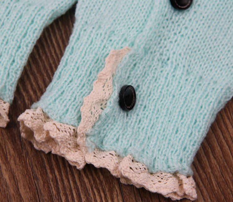 Hot-selling children's lace-trimmed flat 5-button woolen sock, boot and leg guards on ebay AliExpress Item Picture