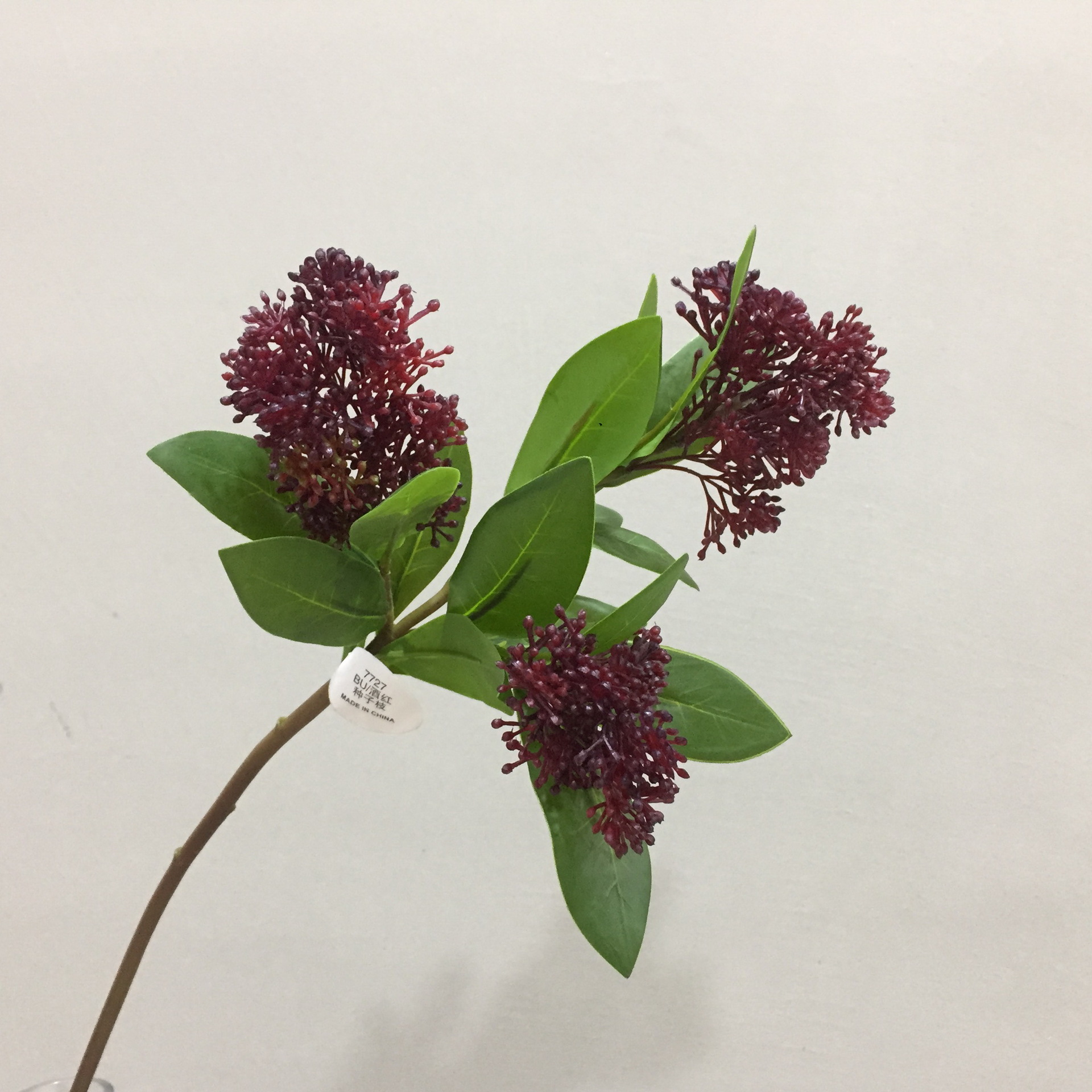 Dongli Flower Industry Factory offers direct sales and wholesale of indoor artificial green plants, home artificial flowers, cloves, bean branches, soft gum fruits, seeds and branches