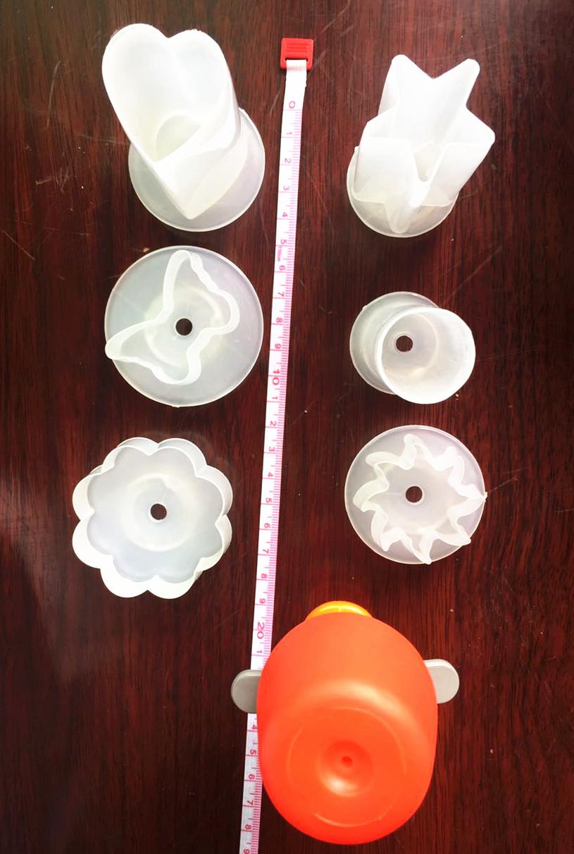 Creative DIY fruit and vegetable carving set of kitchen small tools Item Picture