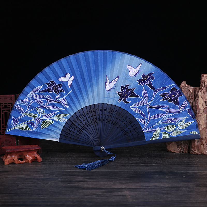Chinese Style Gifts True Silk Bamboo Fan Japanese And Fan Lily Series Folding Fans Wholesale Dance Props Fans Specification drawing