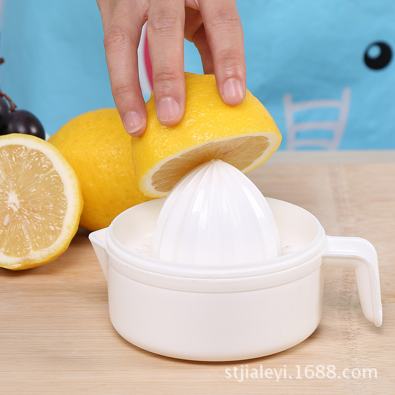 Manual juicer Plastic juicer Fruit juicer Multi-purpose Manual juicer can print LOGO Application Scenario