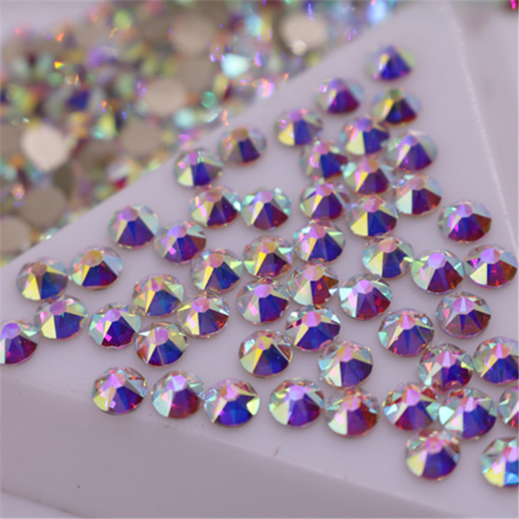 New Aaa Flat Bottom Diamond White Eight Eight Small Nail Sticker Diamond Gold Bottom Accessories Ab Magic Nail Accessories Application Scenario
