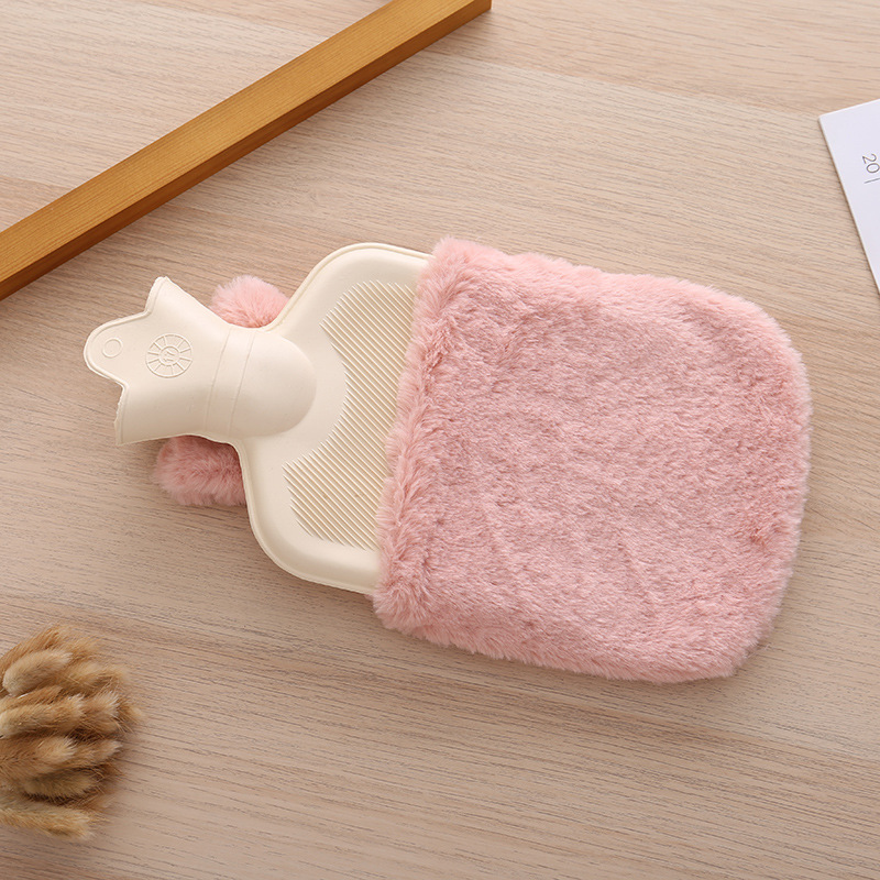 Hot Water Bag Water Hot Water Bag Flush Hand Warmer Explosion-Proof Cartoon Warm Baby Large Plush Cloth Set Hand Warmer Application Scenario