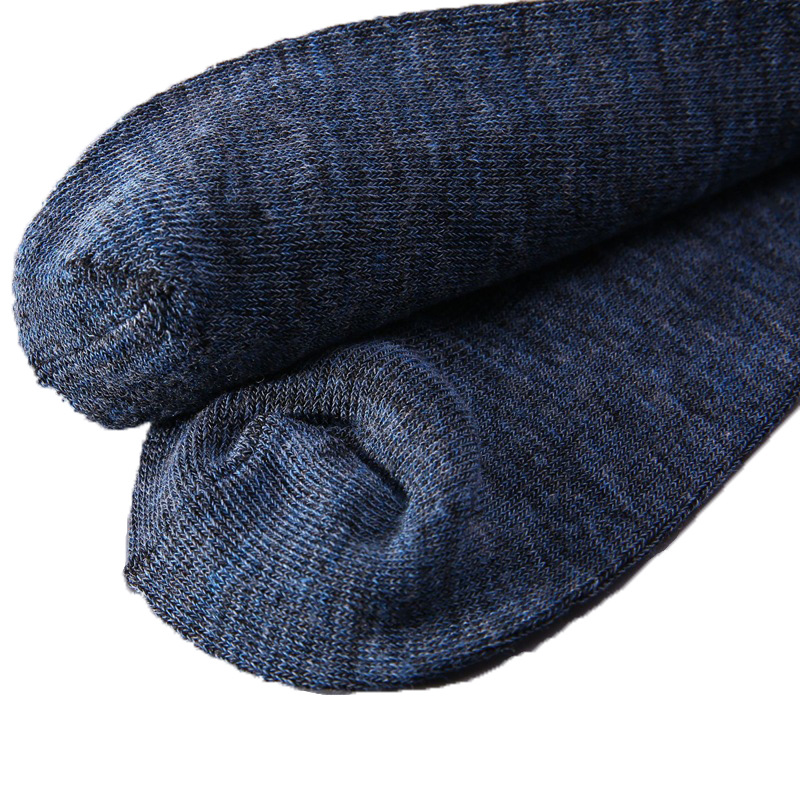 Wholesale of individual packaged men's cotton socks for autumn and winter, wool imitation mixed middle tube, elderly people's street stall Taobao gift socks Item Picture