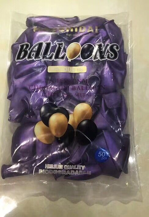 Decorative balloons, 12-inch pearlescent metallic color balloons, 3.5g pearl balls, party decorations float in the air Application Scenario
