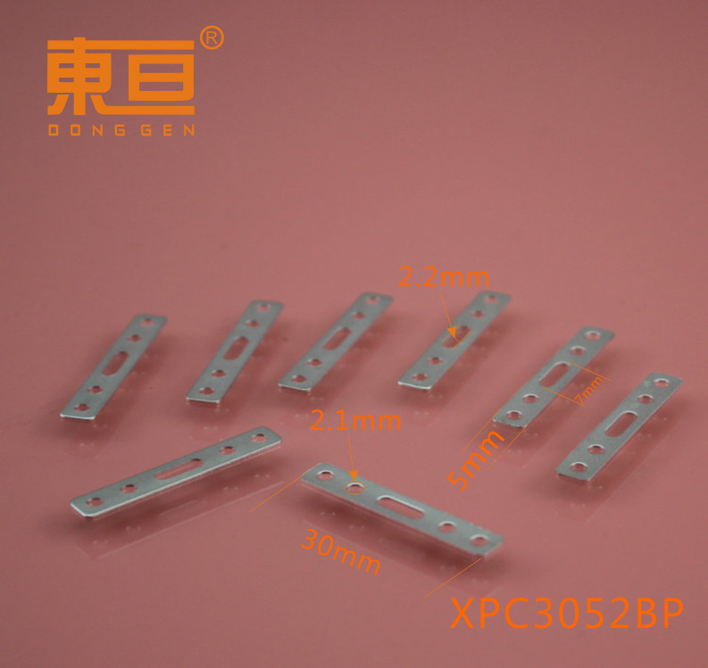XPC3052BP Hole slot flat iron sheet Flat iron toy accessories technology mold parts details Picture