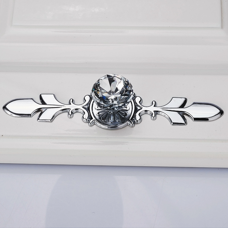 Aleación de zinc single hole handle estilo europeo simple gabinete transparente manija de la puerta del armario cristal single hole glass drill handle Application Scenario