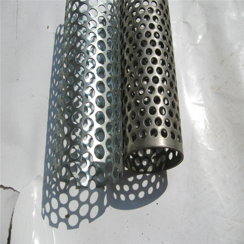 Factory direct sales of stainless steel round hole pipe network, hexagonal barbecue charcoal smoke guiding pipe, 6-inch rhombic hole smoking pipe Application Scenario