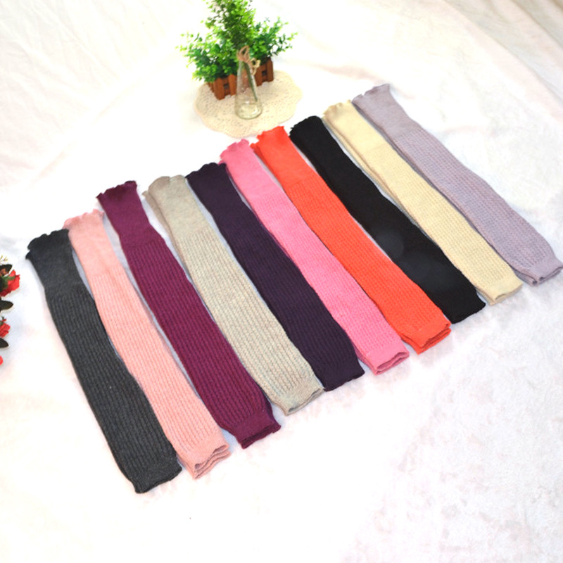 Autumn and winter wool knee-length socks, women's sock covers, base socks, Japanese knitted woolen warm high socks, leg covers, pile socks Application Scenario