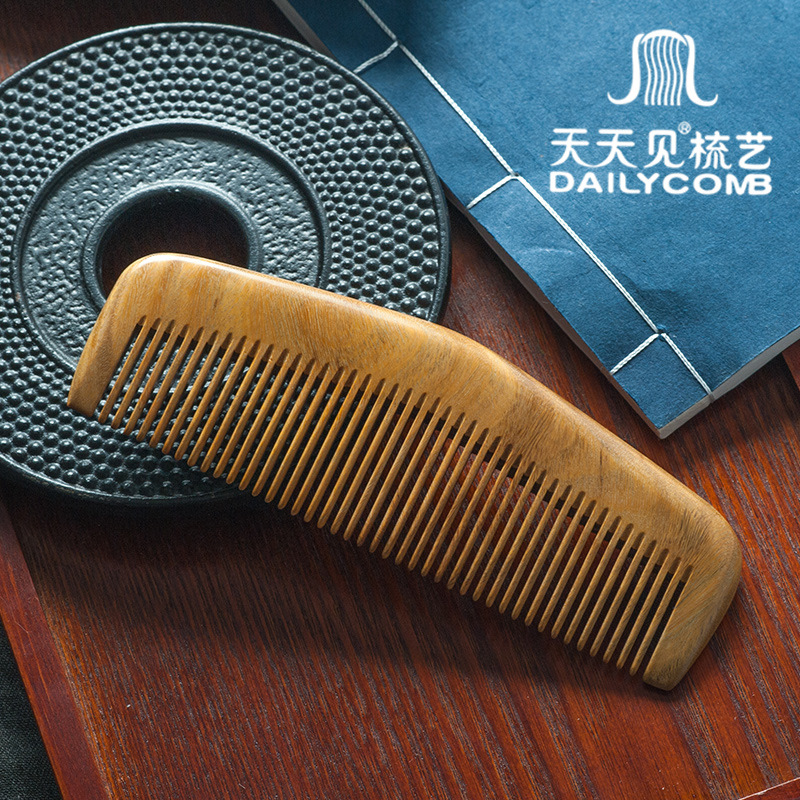 Every Day See Green Sandalwood Whole Comb Paraguay Green Sandalwood Tooth Comb Manufacturers Direct Wood Comb Factory Lettering Item Picture