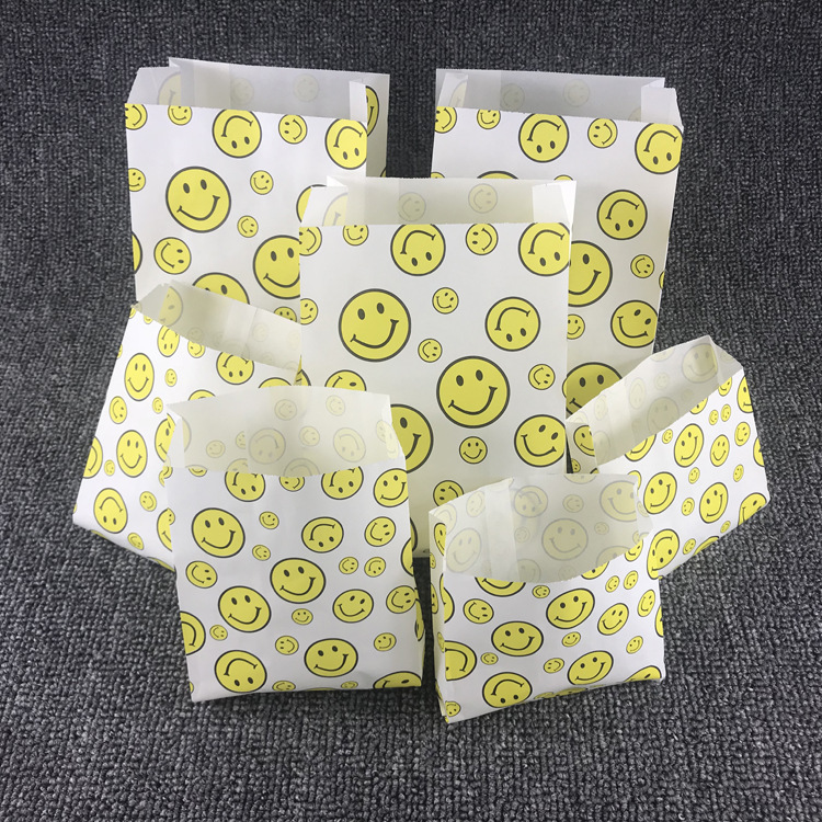 Snack Bag Oil-Proof Paper Bag French Fries Bag Coated Chicken Fillet Chicken Fillet Bag Delicious Food Bag details Picture
