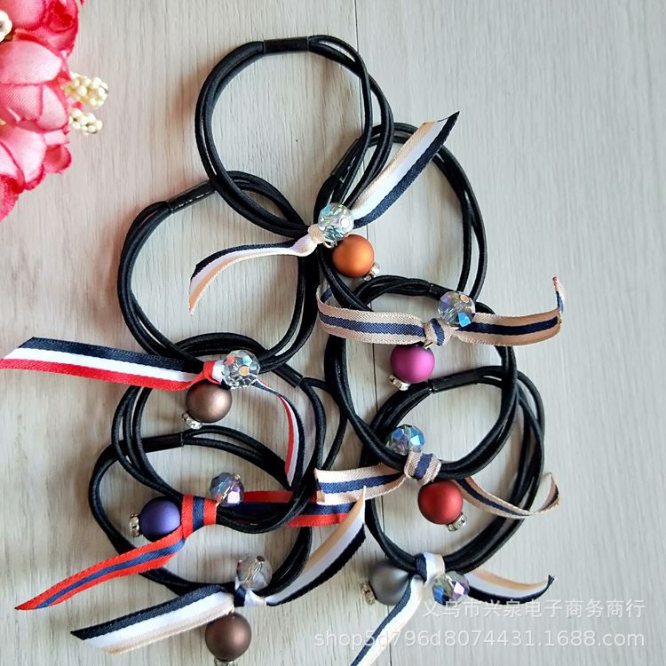 Wholesale of Korean version popular hair accessories such as rubber bands, ribbons, hair ties, colorful beads, skin, and one-yuan accessories at the one-yuan store