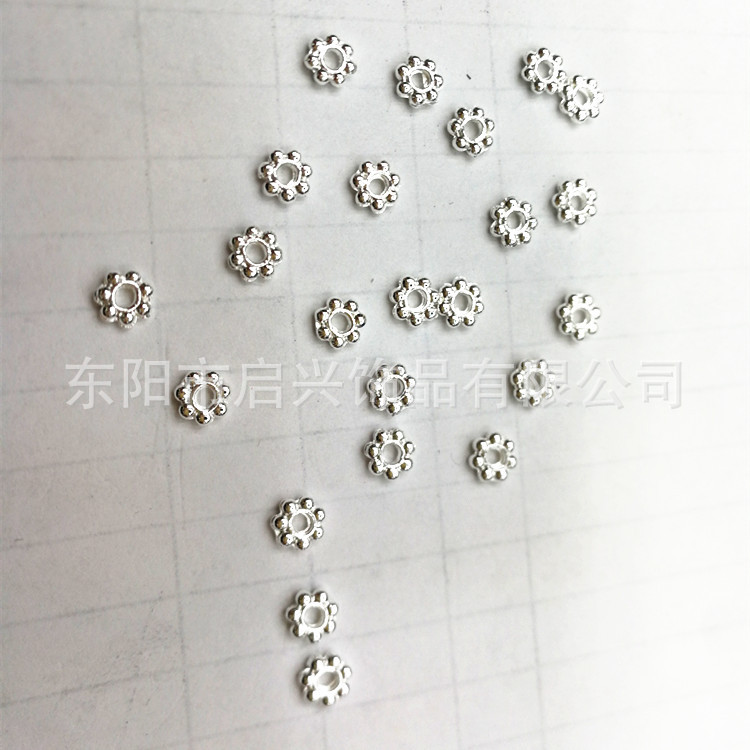 Factory direct sales of jewelry accessories: 6MM spacer, universal spacer for jewelry and clothing details Picture