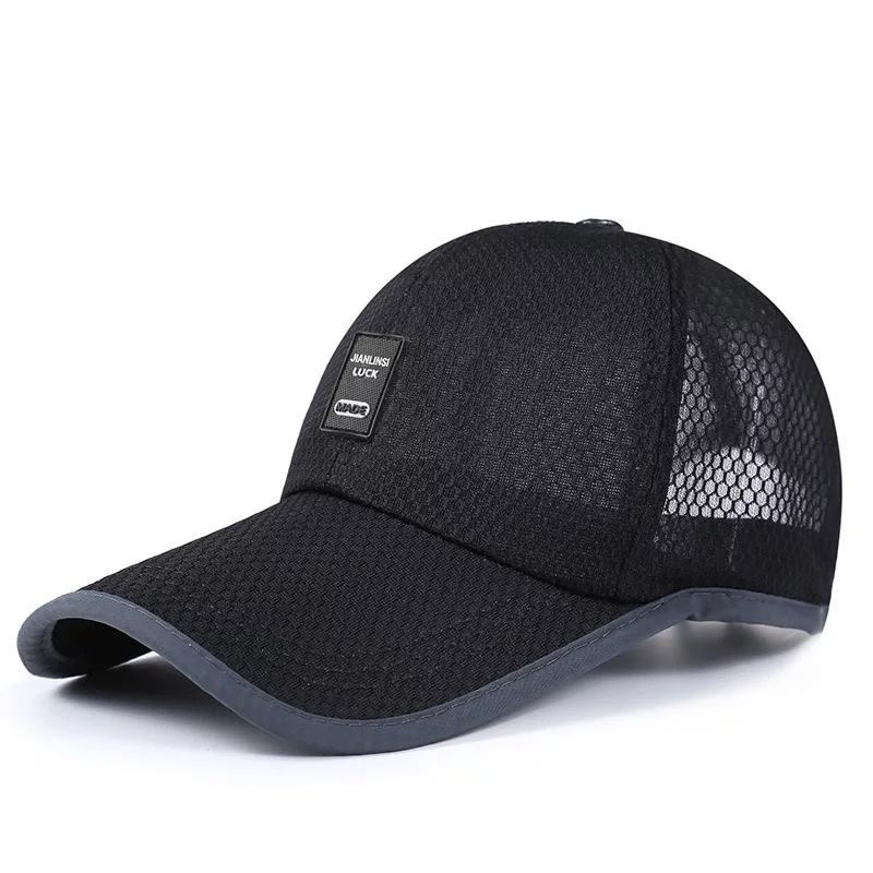 Wholesale of new men's summer extended brim baseball caps, outdoor fishing sun protection caps, mesh breathable sun hats Application Scenario