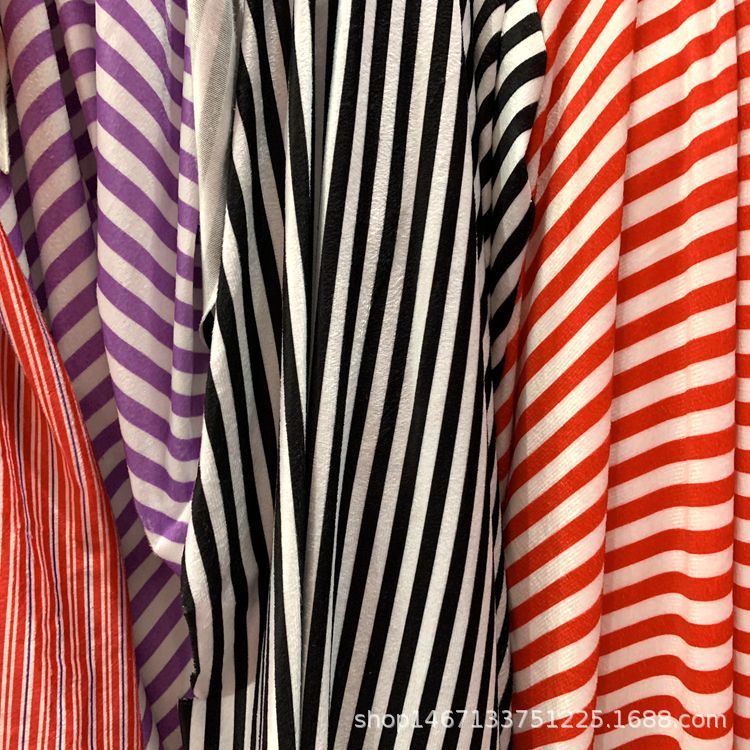 Knitted polyester striped fleece fabric for clothing, toys, home furnishings, headwear, hair accessories, cushions, throw pillows, packaging, short plush fabric Application Scenario