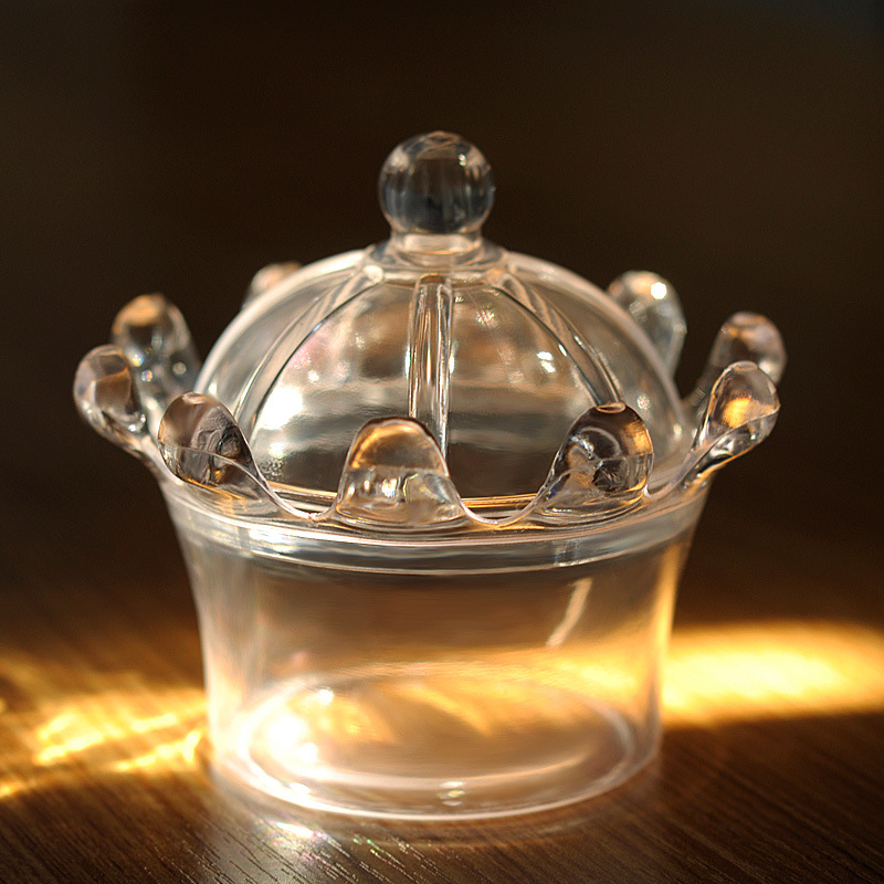 欧式皇冠造型塑料糖果礼盒婚礼糖果盒婚庆满月酒创意喜糖盒子批发图
