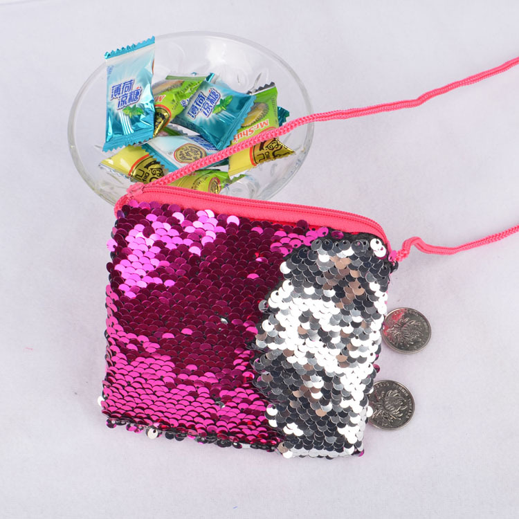 Square sequined coin purse, lanyard bag, crossbody bag, children's coin purse, cosmetic bag, popular sequined small bag wholesale Application Scenario