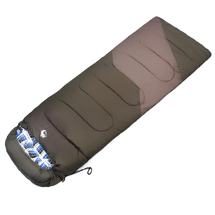 JUNGLE KING Outdoor Camping Equipment Cotton sleeping bags Wholesale Adult Camping Supplies Envelopes Interwoven Sleeping bags Application Scenario