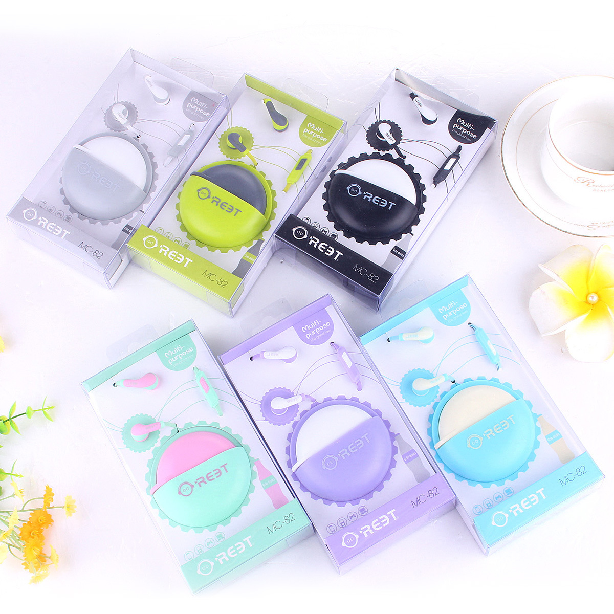 Factory headphones wholesale cartoon in-ear voice mobile phone headphones suitable for Apple Android cable earbud storage box Application Scenario