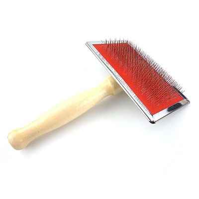 Pet Products Pet products Pet products Wooden handle fur brush Pet cleaning and beauty comb Pet brush supplies wholesale Application Scenario