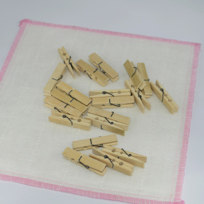 Factory Direct Clothes Drying Windproof Hot Sales Photo Wall Supplies Two Yuan Shop Stall Hot Sale Size Bamboo Clip Wholesale details Picture