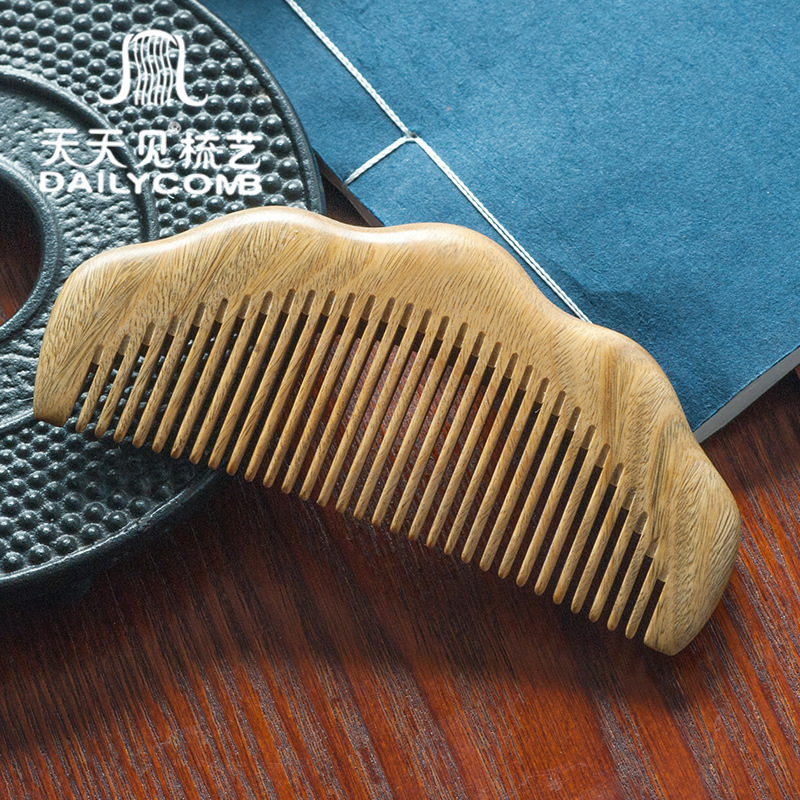 See Every Day Hair Comb Green Sandalwood Comb Sandalwood Comb Small Bag Wood Comb Round Fine Teeth Logo Wood Comb Item Picture