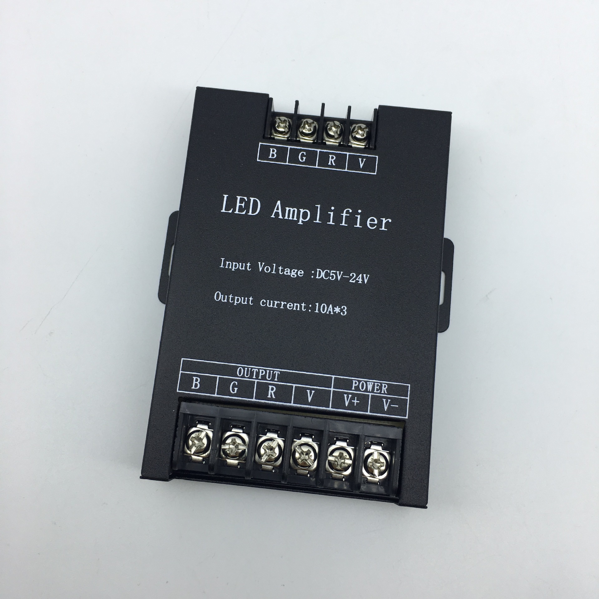 RF4 key 30A iron shell controller, RGB light bar, high-power LED seven-color controller, 30A signal amplifier Application Scenario