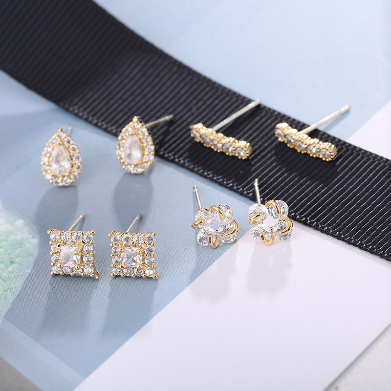 Korean Version Of Fashion S925 Sterling Silver Square Drip Flower Single Row Earrings Female Simple Short Mini Earrings Wholesale