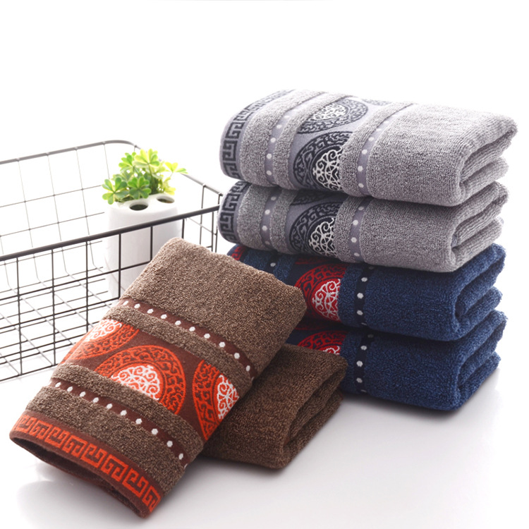 Processing Custom Adult Towel Ab Yarn Cotton Fan Leaf Face Towel Thickened 110G Household Face Towel Wholesale Item Picture