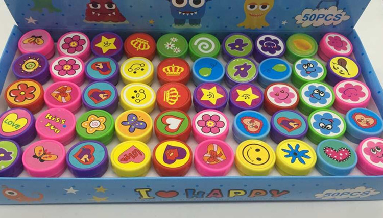 50 plastic toy stamps for children in a color box Application Scenario