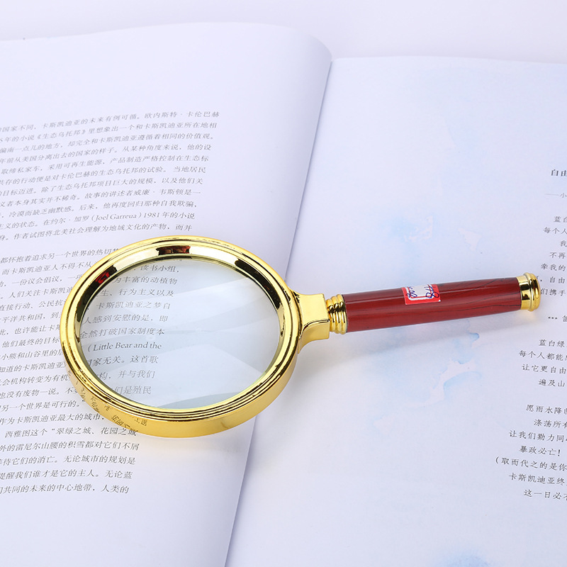 Fashionable new gold-plated ring plastic handle straight handle magnifying glass, personalized handheld reading glass for the elderly, wholesale from the manufacturer Specification image