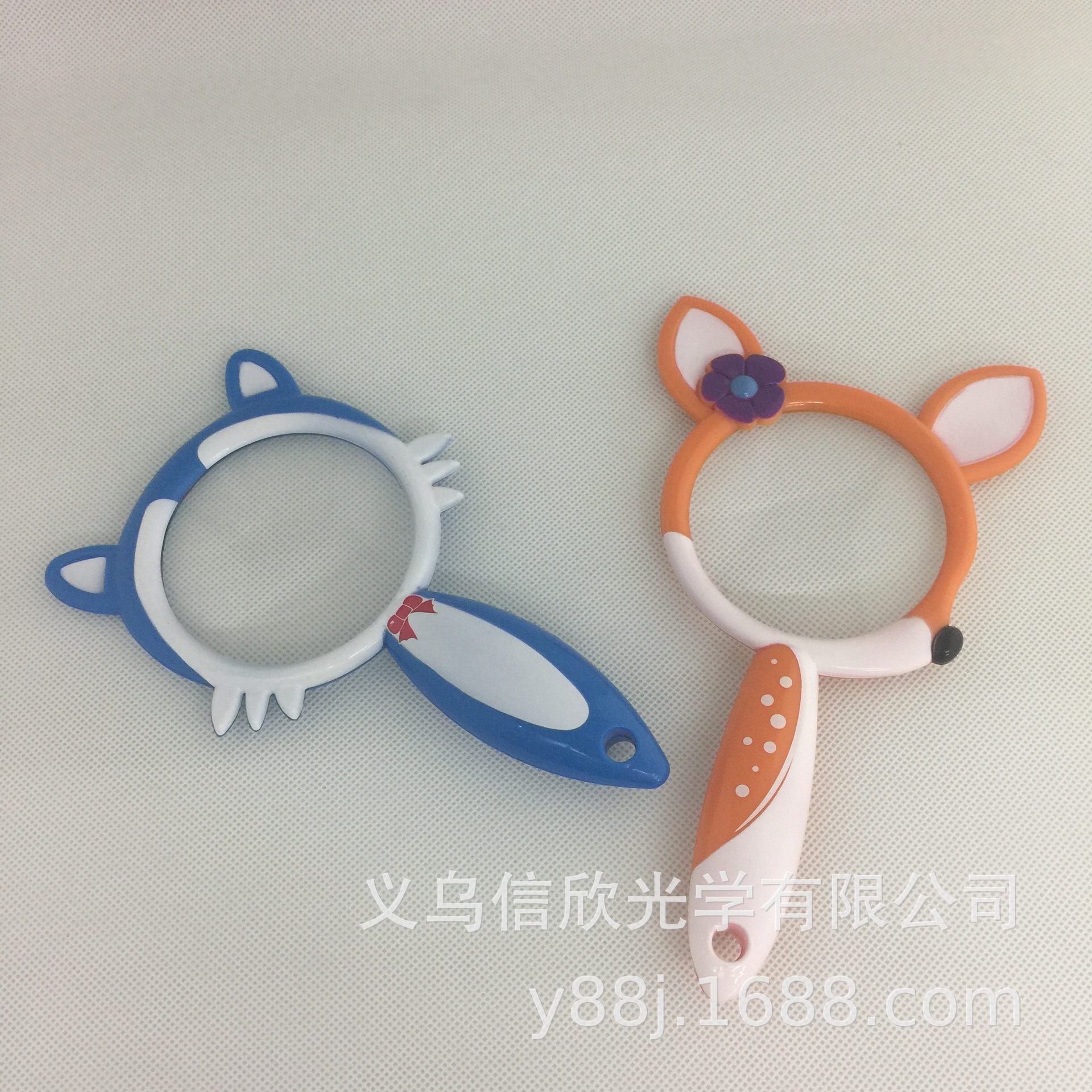 Foreign trade and domestic sales children's toys, handheld magnifying glass, cute cartoon animal magnifying glass, deer/fox