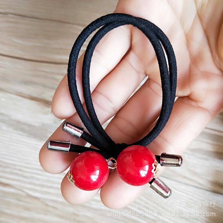 Big red ball rubber band hair tie, double rubber band red pearl hair accessory, 1 yuan, 2 yuan. Wholesale of hair accessories