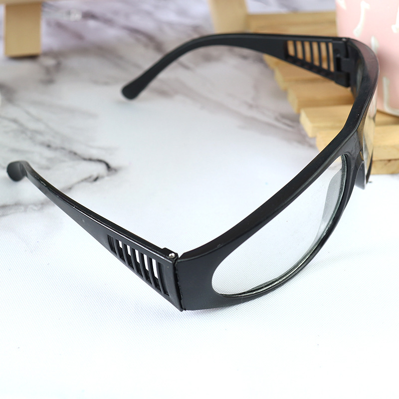 Protective glasses Riding glasses goggles outdoor glasses one yuan a wholesale department store Specification drawing