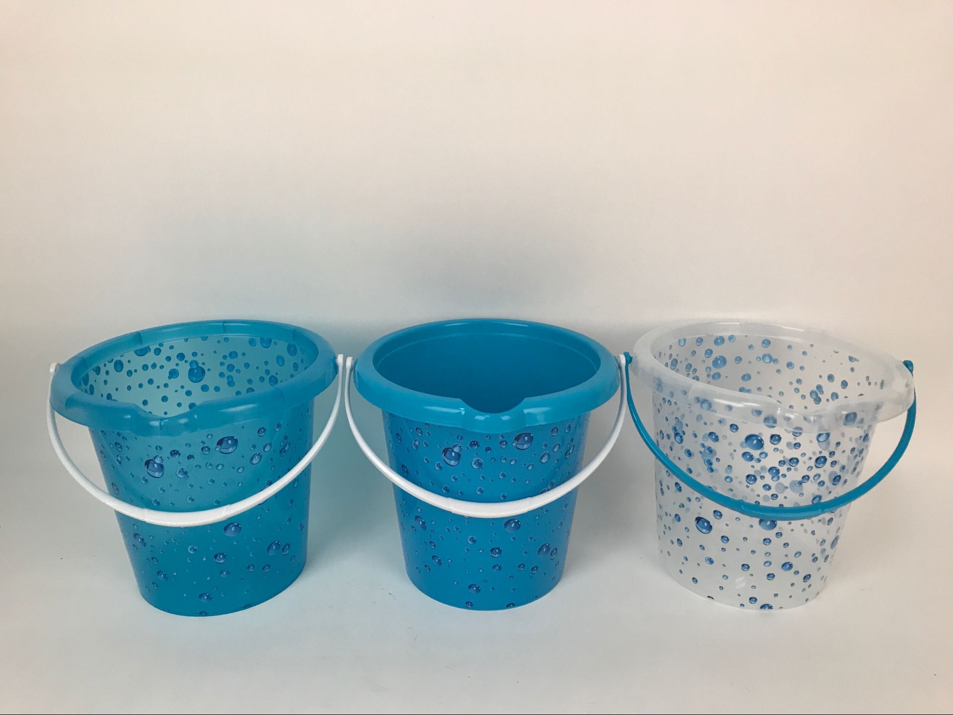 水桶、水缸实物图