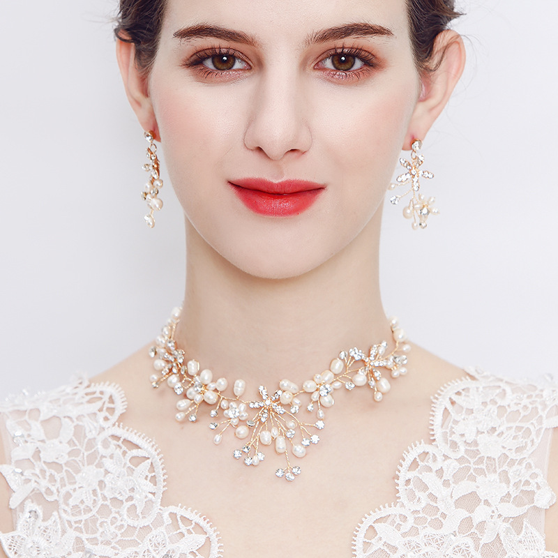 Mian Eno new European and American bride jewelry wedding accessories set handmade pearl necklace earrings wholesale full figure