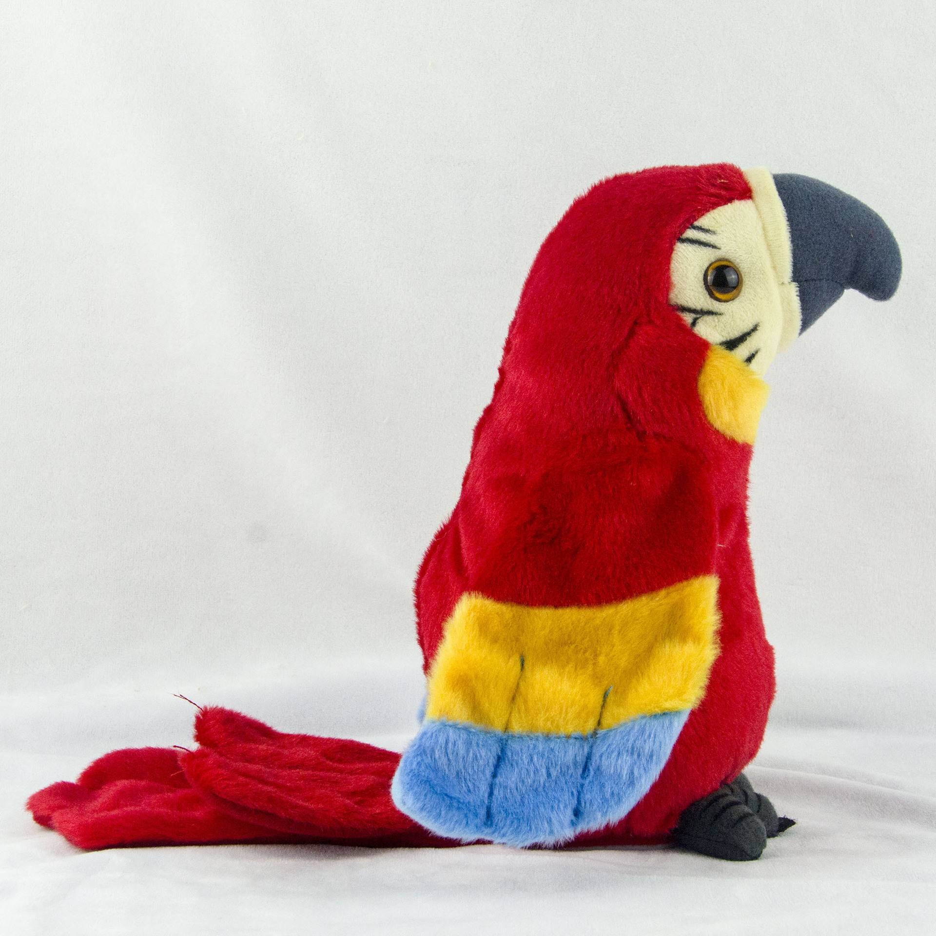 The new cross-border electric plush toy parrot can learn to speak by electric recording. The parrot twists and flaps its wings to play Item Picture