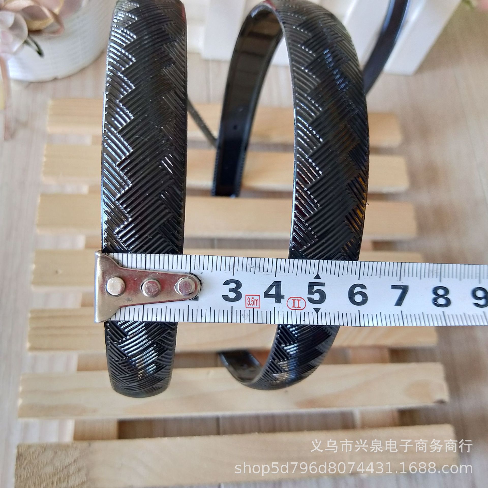 【1-9 Zones 】【 Black Patterned Hair Clips 】20 yuan per pack, one-yuan hair band, black hair band, hair band, patterned headband, one-yuan and two-yuan accessories wholesale Item Picture