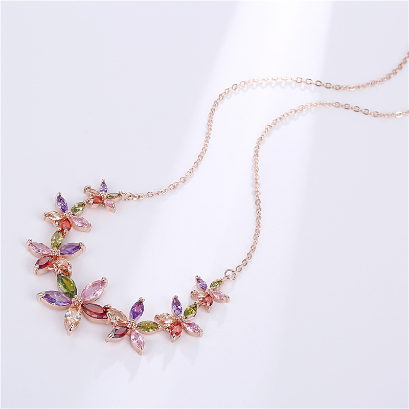 Kashi Accessories' "Life Like Summer Flowers" AAA Zircon necklace, Seven-color Zircon necklace wholesale Korean version fashionable accessories Application Scenario
