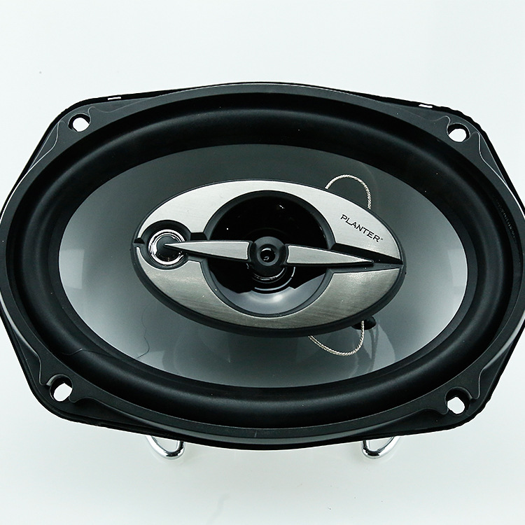 Custom-made subwoofer car audio system 6x9-inch full-range coaxial speaker car speaker Application Scenario