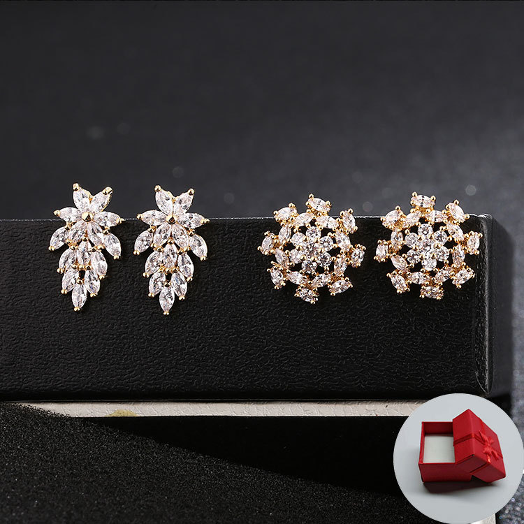Women's Korean Version Of Snow Long Earrings Micro-Inset Zircon High-Grade Stars Popular Earrings Manufacturers Wholesale Earrings