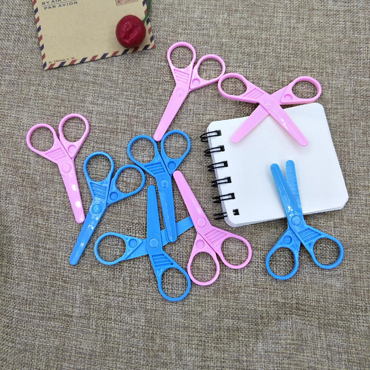 塑料小剪刀 儿童剪纸文具幼儿保护功能 安全塑料学生儿童手工剪详情图3