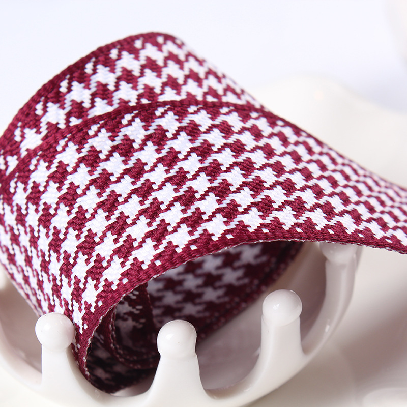 Dingxin Korean thousand-bird checkered webbing, DIY handmade hair accessories, bow ribbons, clothing fabric, checkered ribbons Application Scenario