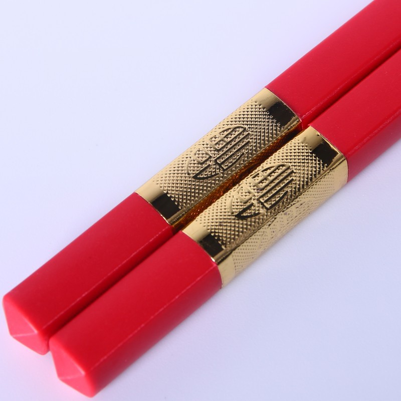 One person, one chopstick. Bright red ivory white alloy hotel tableware. Home and gift. High-temperature resistant and sterilized hotel chopsticks Item Picture