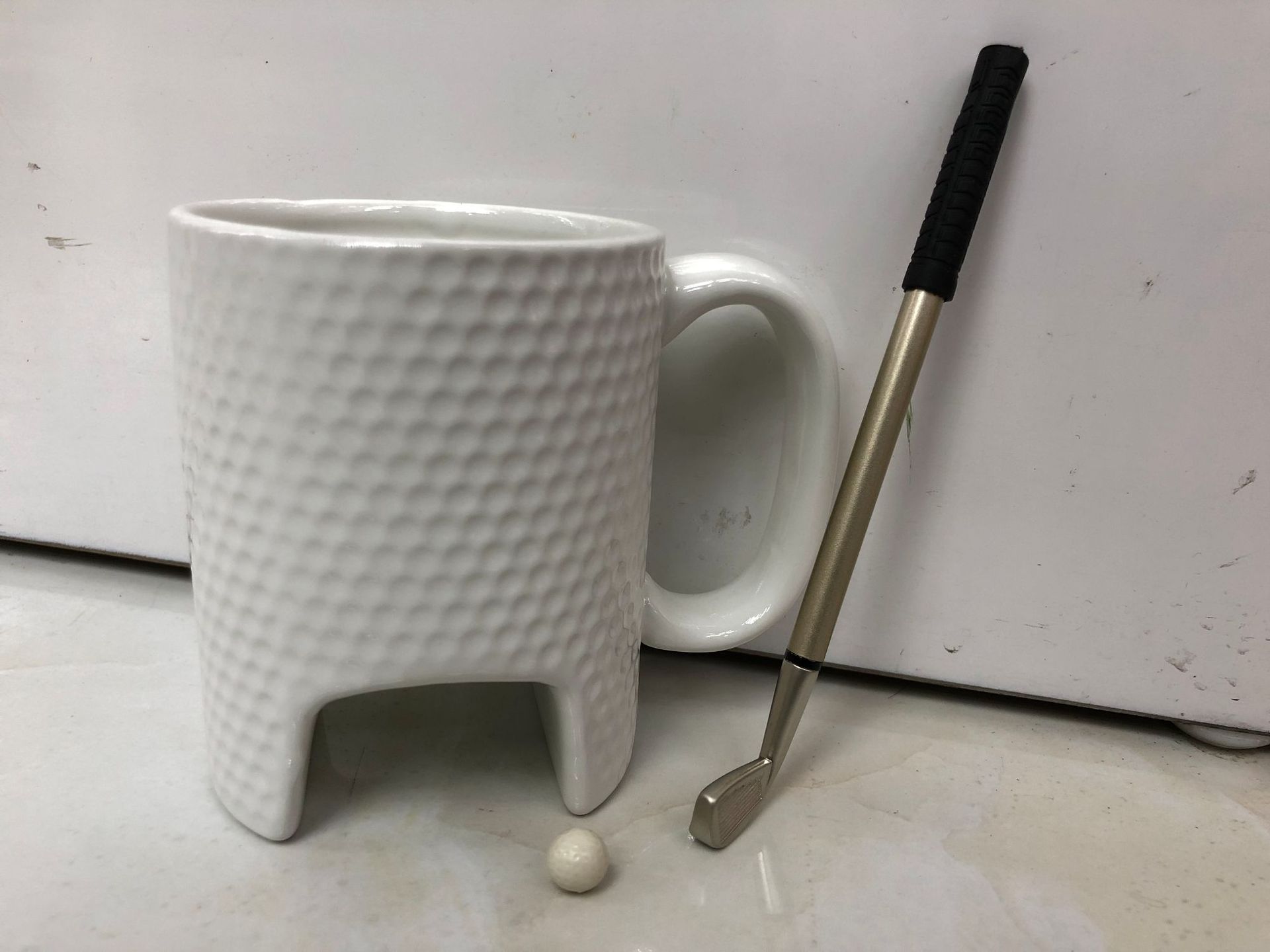 趣味咖啡杯/新奇特高尔夫/白色带笔异形细节图
