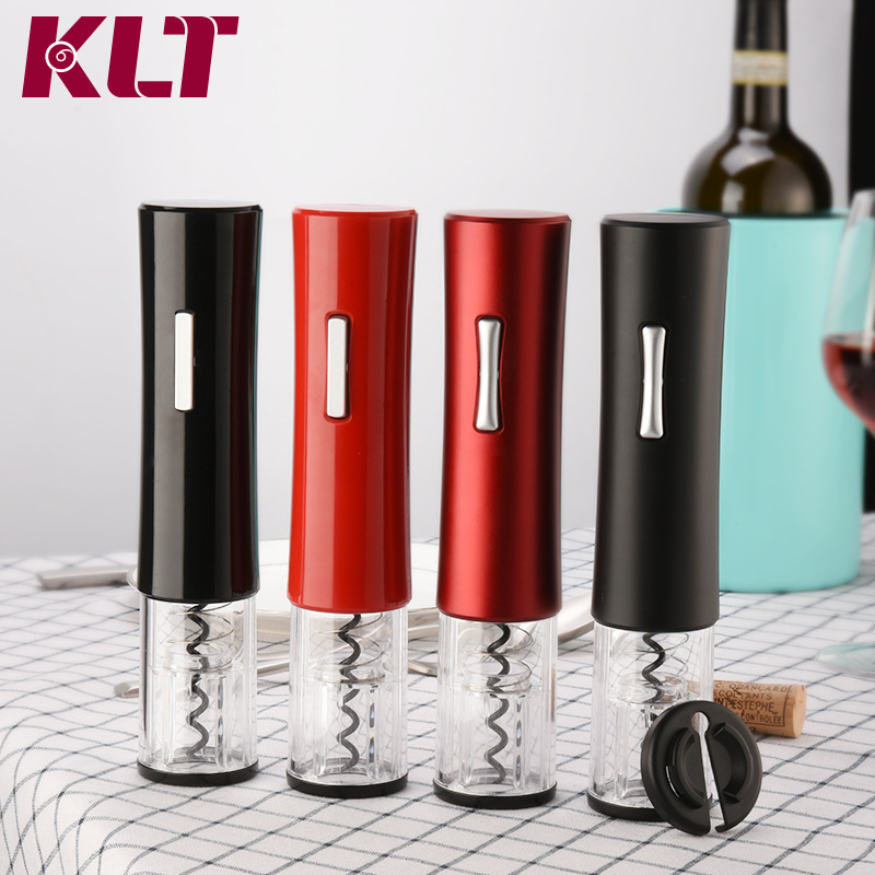 Factory Can Print Christmas Tree Pattern Labor Saving 4 In 1 Pour Wine Vacuum Plug Electric Wine Bottle Opener Set Gift Box Application Scenario