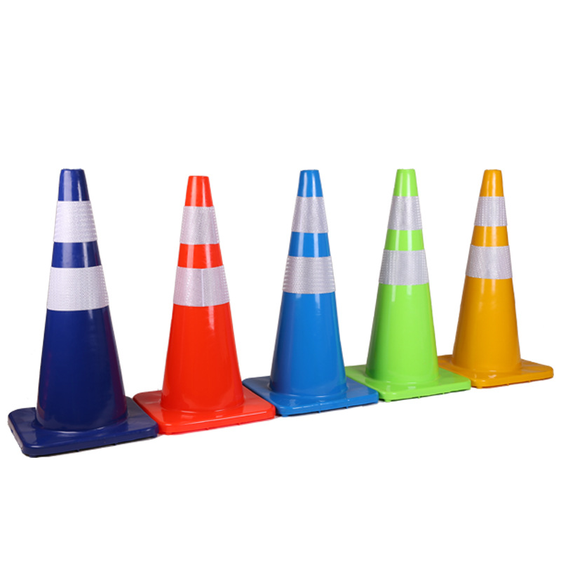 PVC road cones, reflective cones, 70cm cone buckets, rubber ice cream cones, traffic barrier cones, sign buckets, road cones